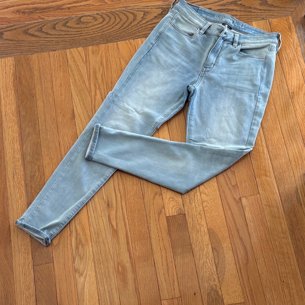 AE Light Blue Women's Jeans